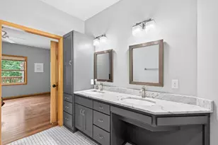 13250 39th Ave N, Plymouth, MN 55441 - Photo 11