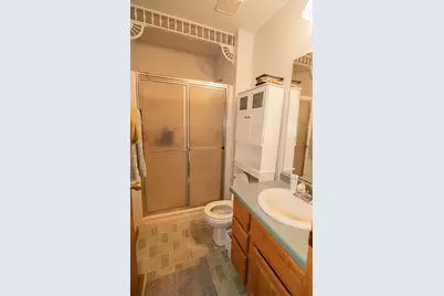 2205 Jennifer Court, North Saint Paul, MN 55109 - Photo 15