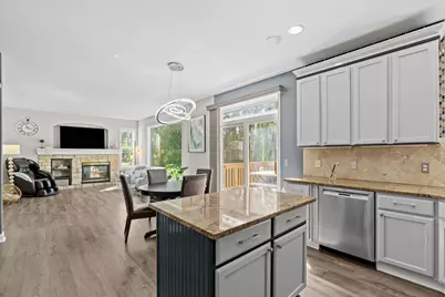 2051 Highgate Circle, Chanhassen, MN 55317 - Photo 21
