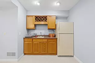 2051 Highgate Cir, Chanhassen, MN 55317 - Photo 49