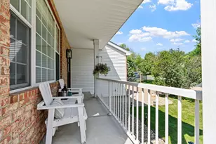 2051 Highgate Cir, Chanhassen, MN 55317 - Photo 5