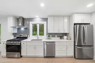 17015 24th Ave N, Plymouth, MN 55447 - Photo 5