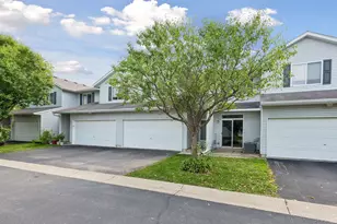 1978 Parkway Ave, Shakopee, MN 55379 - Photo 3