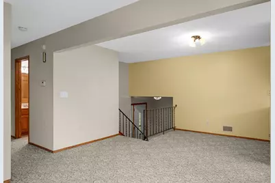 7719 Knollwood Drive, Mounds View, MN 55112 - Photo 11