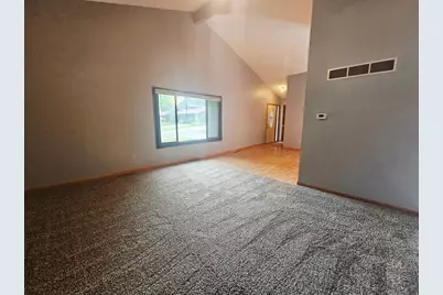308 Cedar Lane, Montevideo, MN 56265 - Photo 7