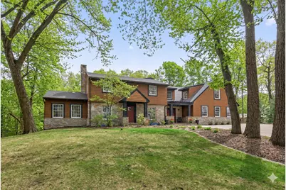 19055 Ridgewood Road, Deephaven, MN 55391 - Photo 3