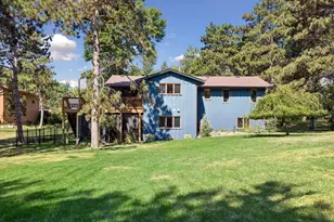 8249 Deer Pond Ct N, Lake Elmo, MN 55042 - Photo 9