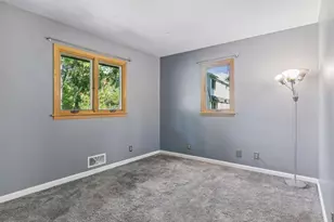 8249 Deer Pond Ct N, Lake Elmo, MN 55042 - Photo 27