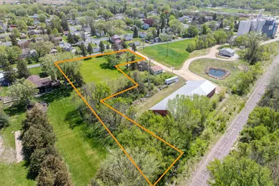 600 1st Street N, Montgomery, MN 56069 - Photo 3