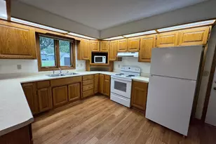 500 Deschepper St, Marshall, MN 56258 - Photo 3