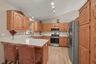 207 10th Ave NW, Lonsdale, MN 55046 - Photo 9