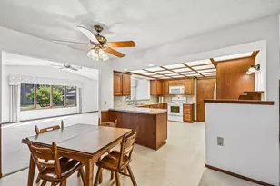 2564 Ardan Ave, Mounds View, MN 55112 - Photo 9