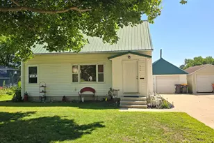 529 N Section Ave, Spring Valley, MN 55975 - Photo 3