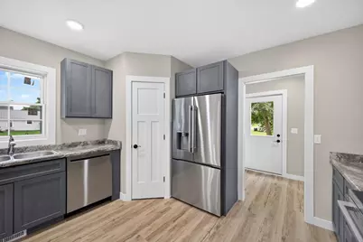 300 W Main Street, Spring Valley, MN 55975 - Photo 19