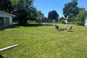 1516 Wellington Crescent, Faribault, MN 55021 - Photo 25