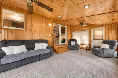 1516 Wellington Crescent, Faribault, MN 55021 - Photo 9
