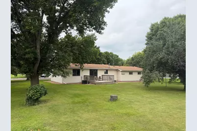306 9th Avenue, Clarkfield, MN 56223 - Photo 3