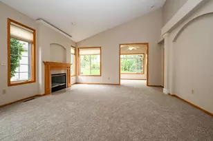 4210 Lawndale Ln N, Plymouth, MN 55446 - Photo 5