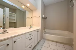 4210 Lawndale Ln N, Plymouth, MN 55446 - Photo 15