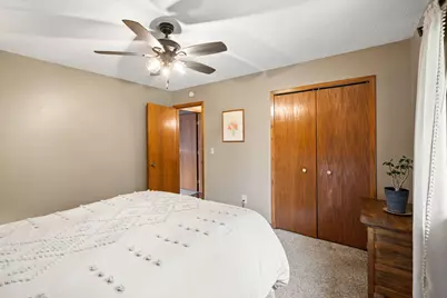 3226 Marlin Avenue, Vadnais Heights, MN 55127 - Photo 23