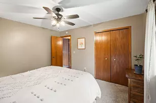3226 Marlin Ave, Vadnais Heights, MN 55127 - Photo 23