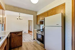 2835 Galtier St, Roseville, MN 55113 - Photo 11