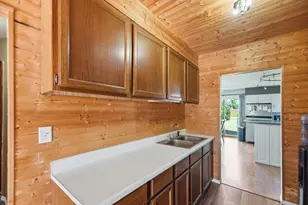 605 S 8th St, Olivia, MN 56277 - Photo 13