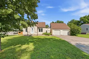 605 S 8th St, Olivia, MN 56277 - Photo 1