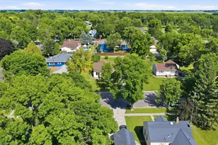 605 S 8th St, Olivia, MN 56277 - Photo 37