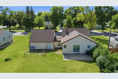 605 S 8th Street, Olivia, MN 56277 - Photo 35