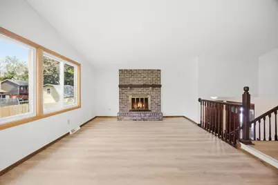 8818 N Brook Avenue N, Brooklyn Park, MN 55428 - Photo 5