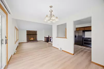 8818 N Brook Avenue N, Brooklyn Park, MN 55428 - Photo 11