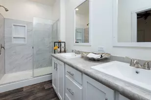 2421 Oak Preserve Ct, Saint Cloud, MN 56304 - Photo 7