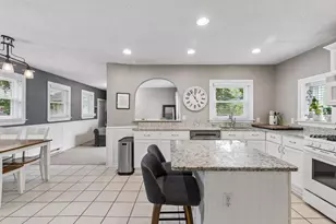 657 Delaware Ave, Saint Paul, MN 55107 - Photo 17