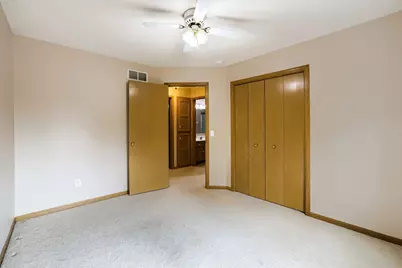 1119 Bonnieview Drive, Woodbury, MN 55129 - Photo 33