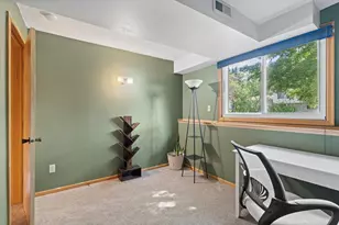 12335 Oxbow Dr, Eden Prairie, MN 55347 - Photo 27