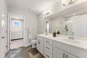 18135 Gladstone Trl, Lakeville, MN 55044 - Photo 15