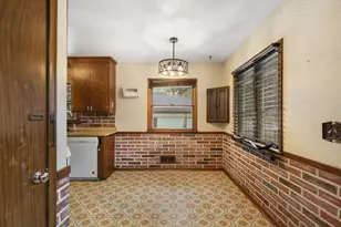 9141 Oliver Ave S, Bloomington, MN 55431 - Photo 17