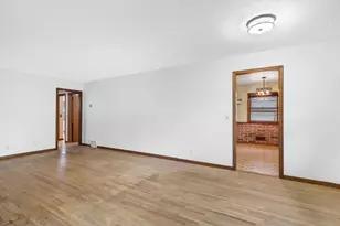9141 Oliver Ave S, Bloomington, MN 55431 - Photo 13