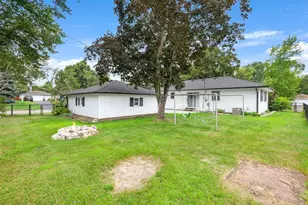 9141 Oliver Ave S, Bloomington, MN 55431 - Photo 11