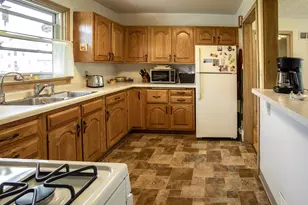 1103 Gilmore Ave, Winona, MN 55987 - Photo 5