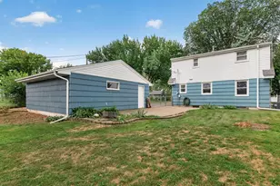 10957 Magnolia St NW, Coon Rapids, MN 55448 - Photo 39