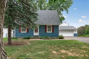10957 Magnolia St NW, Coon Rapids, MN 55448 - Photo 3