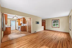 10957 Magnolia St NW, Coon Rapids, MN 55448 - Photo 9