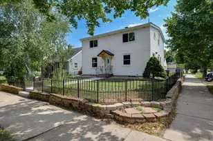 1278 Hubbard Ave, Saint Paul, MN 55104 - Photo 1