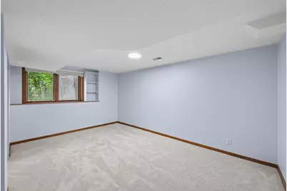 7712 Riverdale Drive N, Brooklyn Park, MN 55444 - Photo 37
