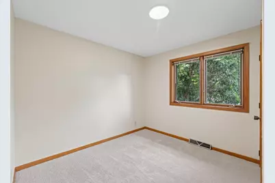 7712 Riverdale Drive N, Brooklyn Park, MN 55444 - Photo 25