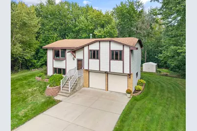 8469 Westwood Road NE, Spring Lake Park, MN 55432 - Photo 3