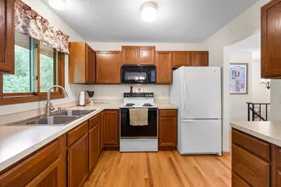8469 Westwood Road NE, Spring Lake Park, MN 55432 - Photo 17