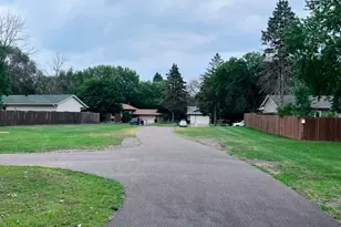 10361 Uplander St NW, Coon Rapids, MN 55433 - Photo 41